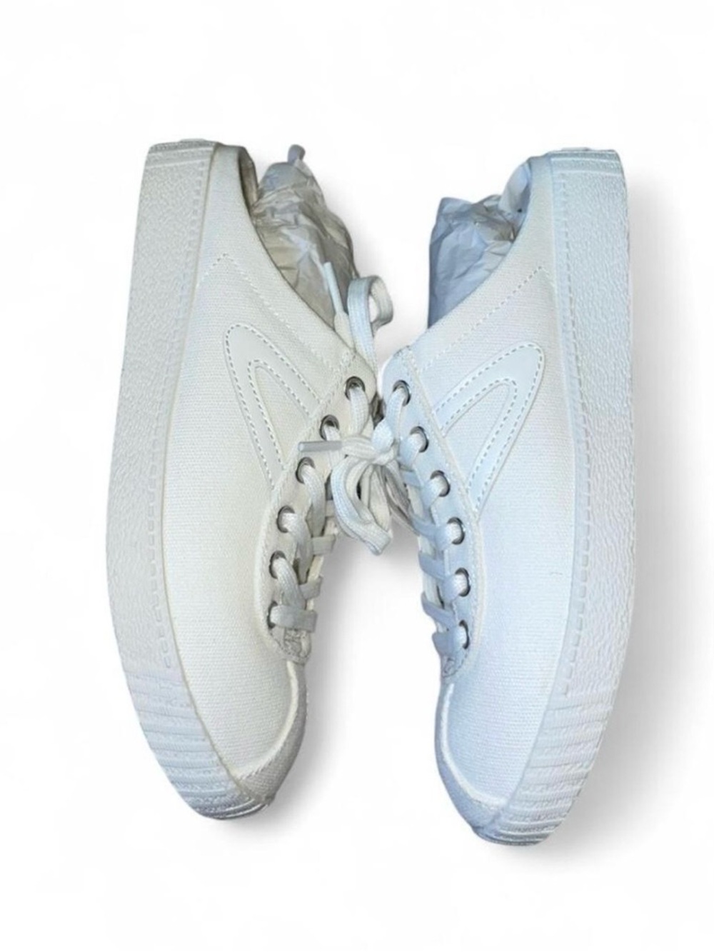 New Tretorn White EasyNyLite Slip on Sneakers 6
